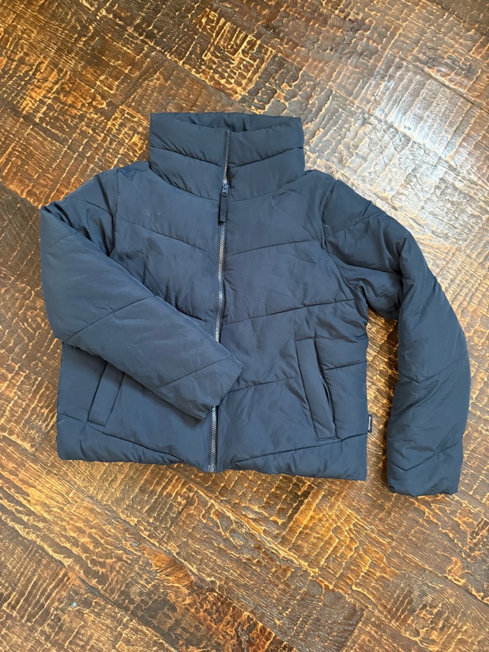 Abercrombie & Fitch Navy Short Puffer Jacket